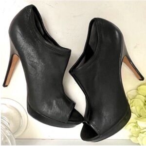 Via Spiga Open-Toe Black Leather Heels Sz 8